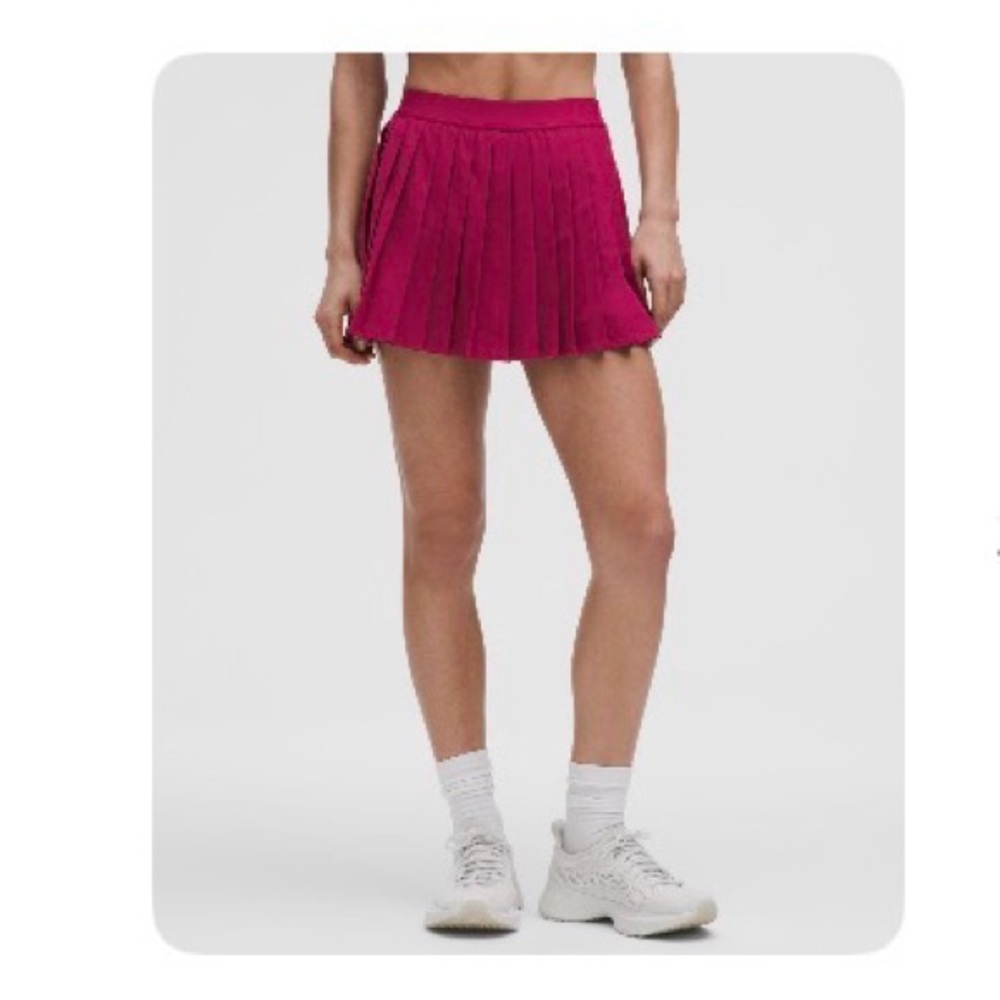 Lululemon skirt size 10